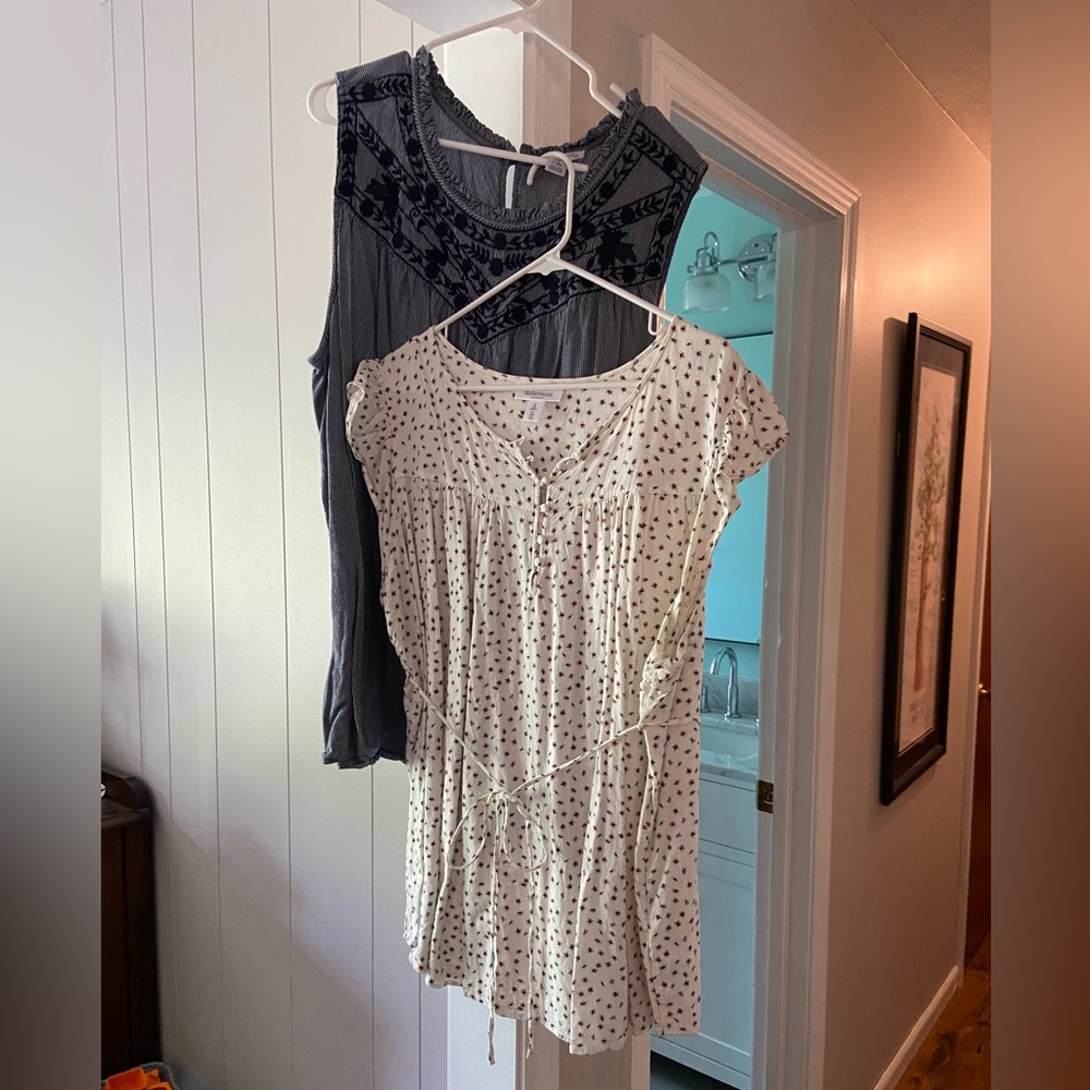 Two GUC Motherhood Maternity Plus Tanks
